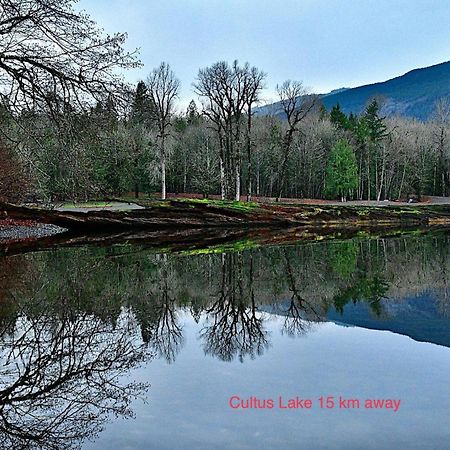 Private Suite 2Br Near Hwy 1, Heritage Park, Coliseum, Cultus Lake, Fishing, Chilliwack Esterno foto