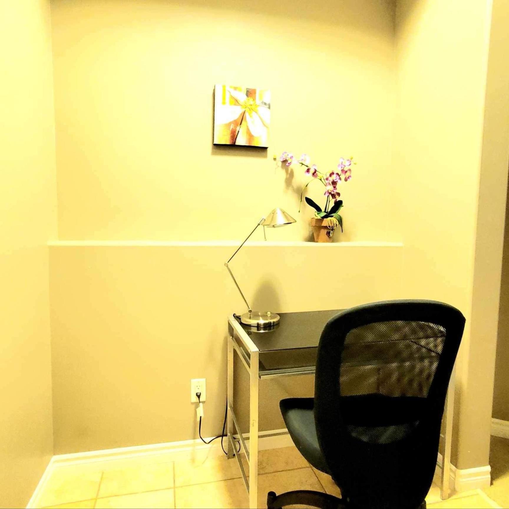 Private 2 Bedrooms Suite Near Hwy 1, Cultus Lake, Heritage Park, Fishing, Coliseum Chilliwack Esterno foto